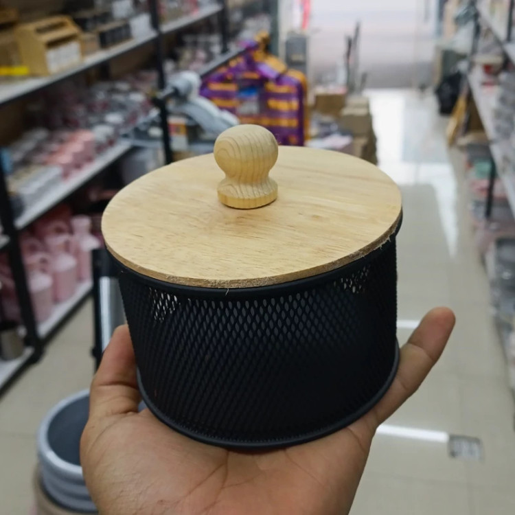 شکلات خوری چوب و فلز