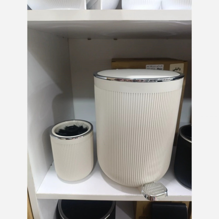 سطل پدالی دوجداره و فرچه بهداشتی