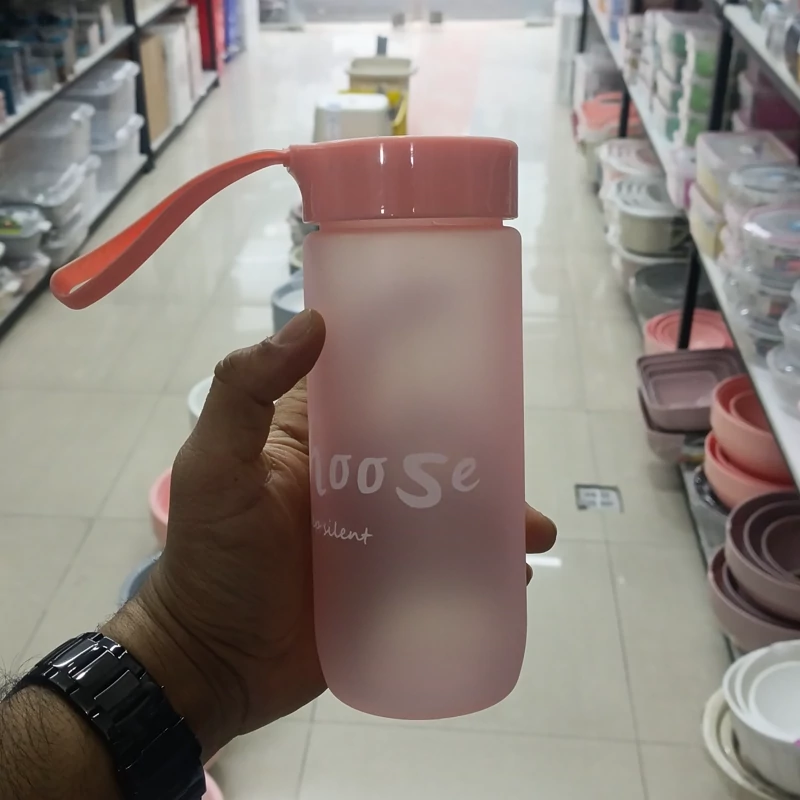 بطری اب وارداتی